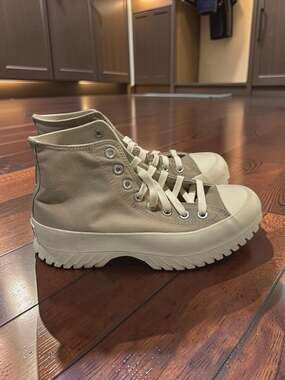 Converse Chuck Taylor All Star Lugged 2.0 High 'Beach Stone' Sneakers M7.5 W9.5